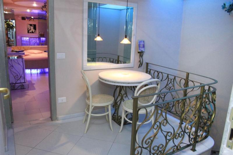 Motel Le Plaisir - image 7
