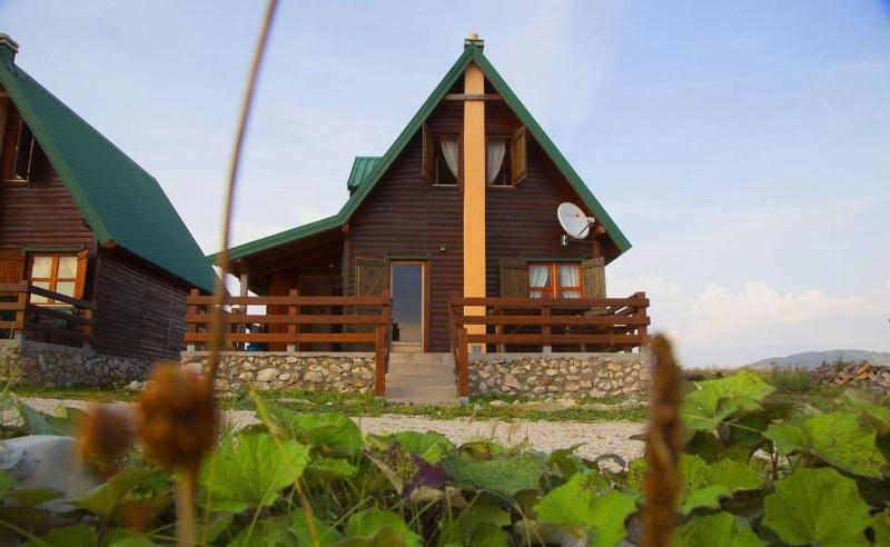 Mountain Vista Chalet Images
