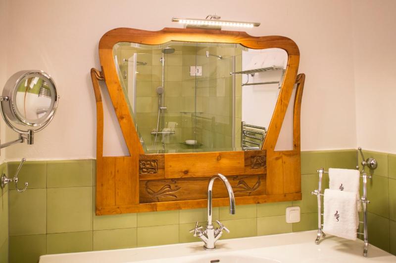 Apartment with Terrace image 2