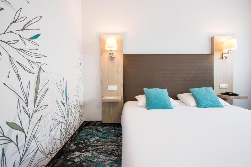 Hotel Lille Europe - image 30