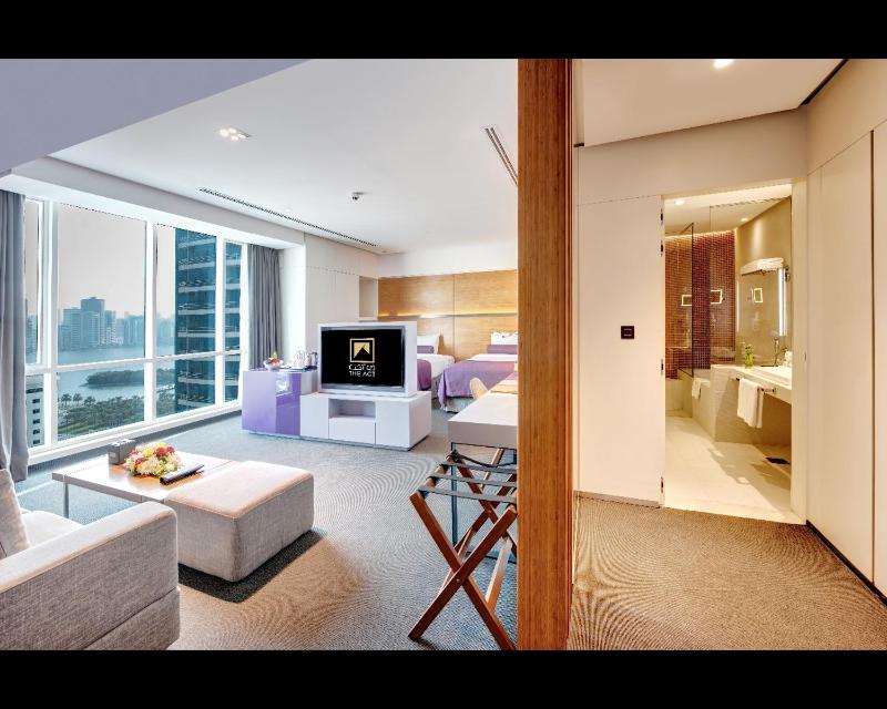 3 Bedroom Family Suite facing Lagoon + 20 % Discount on F&B image 1