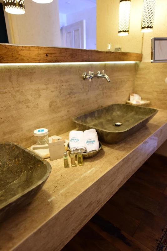 Comfort Room Sea View with Turkish Bath image 2