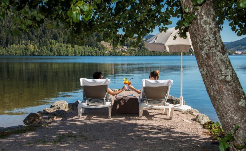 Appart'Hôtel LIDO au bord de l'eau - image 13