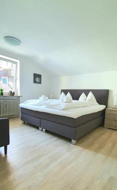 Apartment image 4