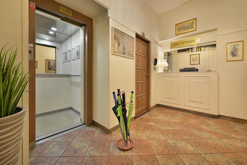 Hotel ANETTE - image 9