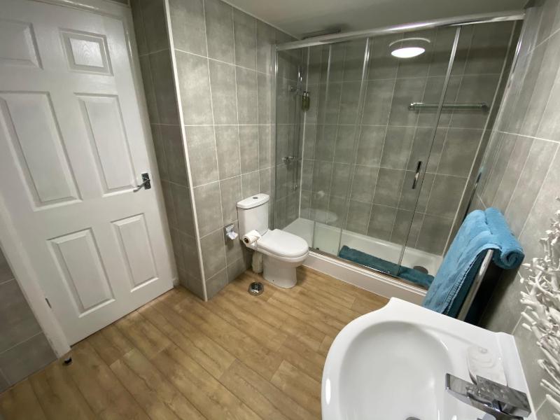 Standard King Room - Adults Only image 3
