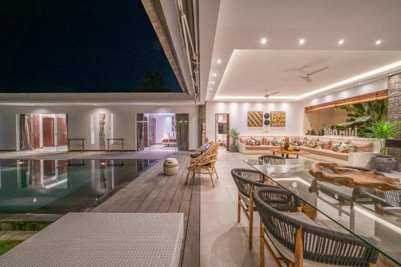 Villa Bima - 3 Bedroom Villa in Seminyak - image 14