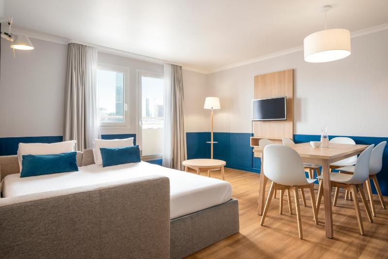 Two-Bedroom Apartment (6 Adults) image 4