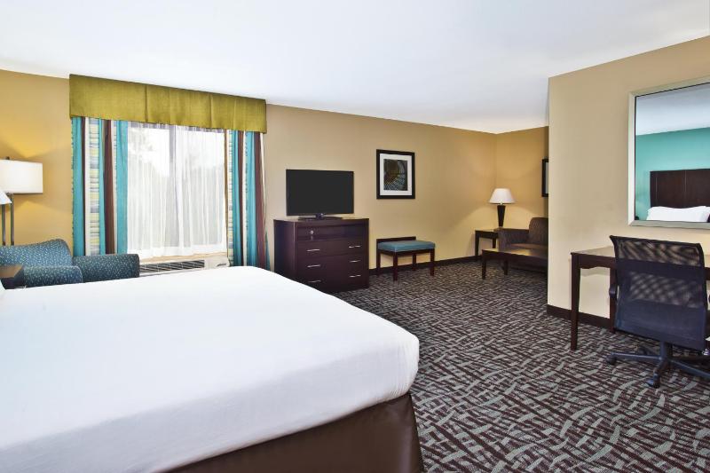 King Suite image 3