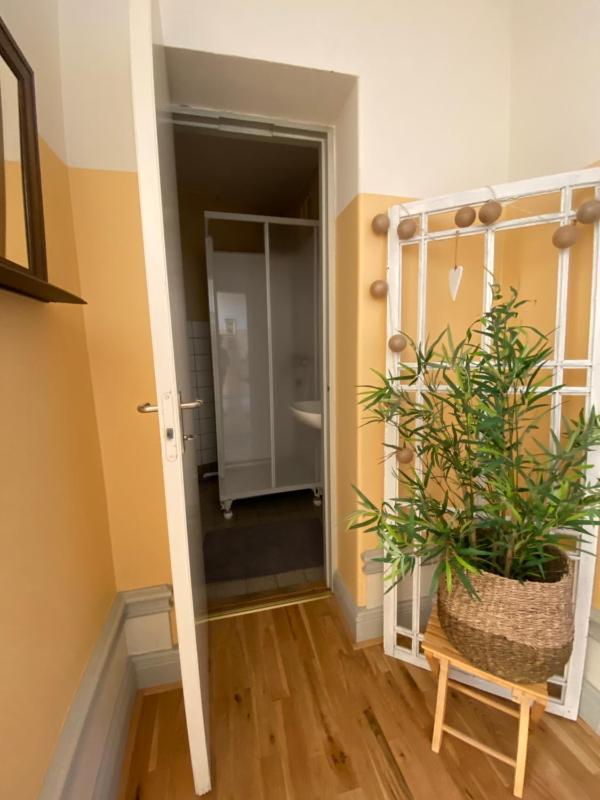 Family Room image 4