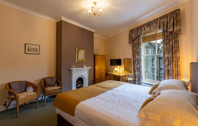 Portland House - image 49