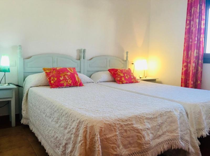 Apartamentos Turisticos Trajano - image 23