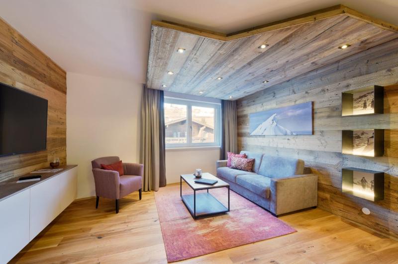 Apartment Medium image 2