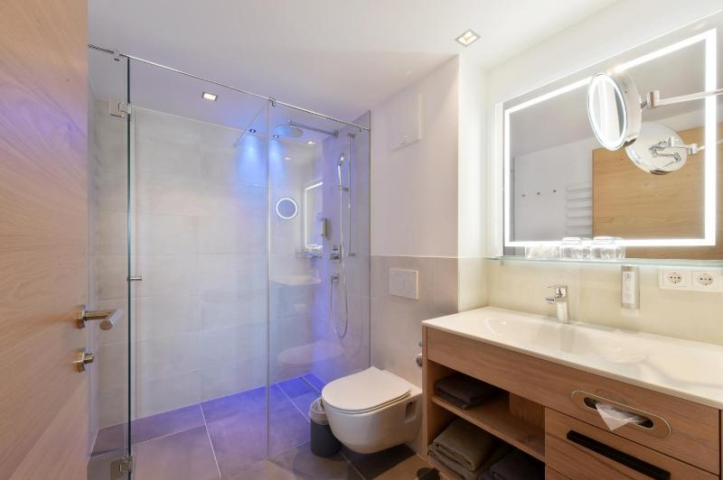 Deluxe Penthouse Apartment image 2