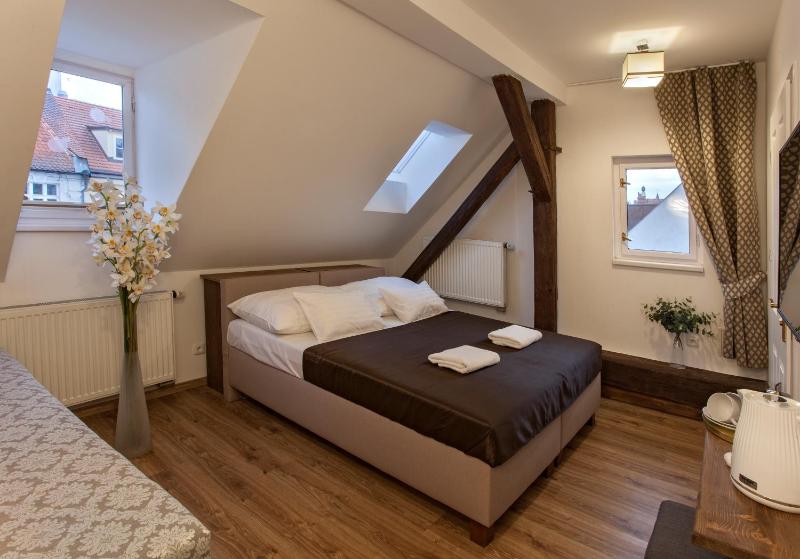 Triple Room image 2