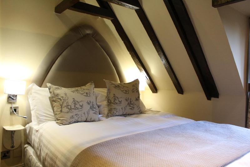 Courtyard Classic Room image 1