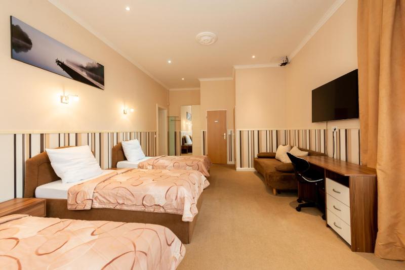 Hotel Pension Dahlem - image 9