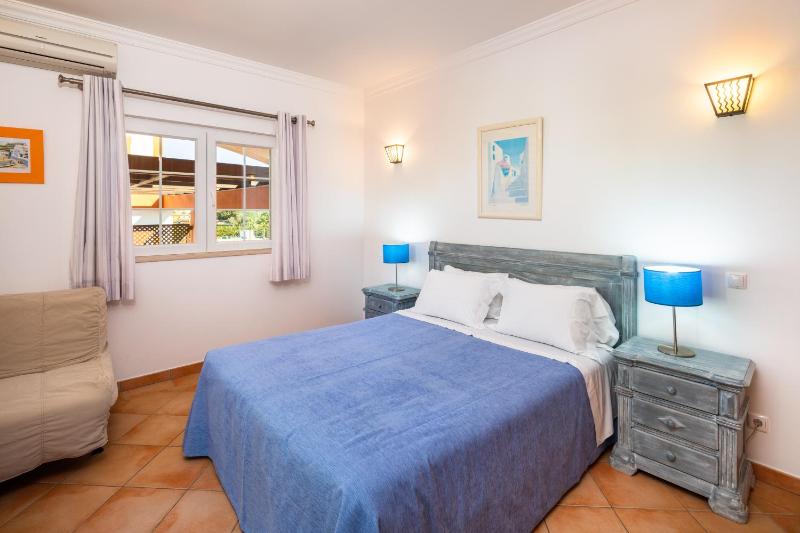 GR 2 X Private Villas Private Pools - Up to 20 Guests - image 4