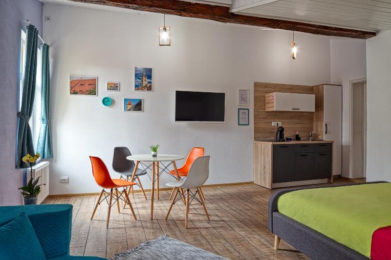 T House - image 41