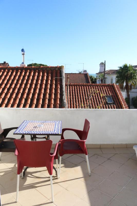 Double Room with Balcony image 3