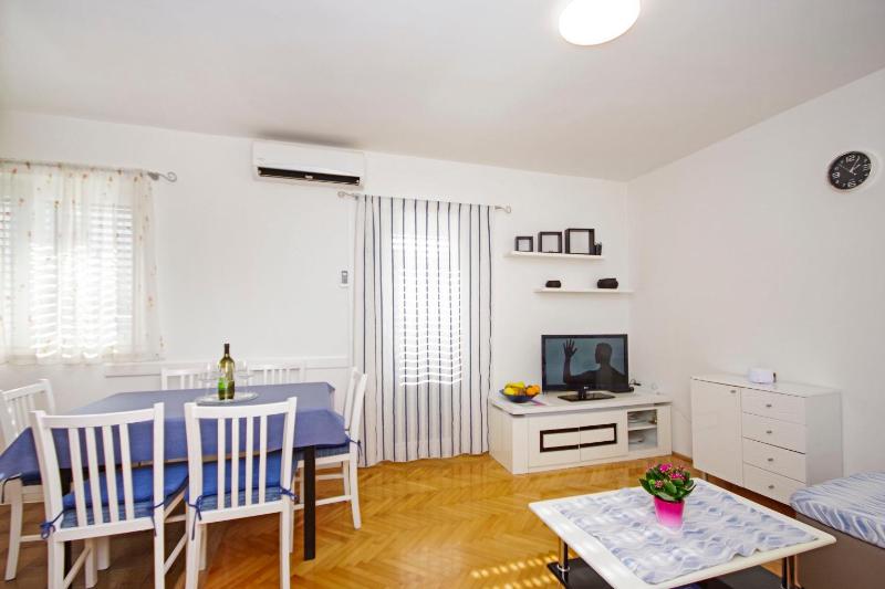 Apartment Danica - image 11