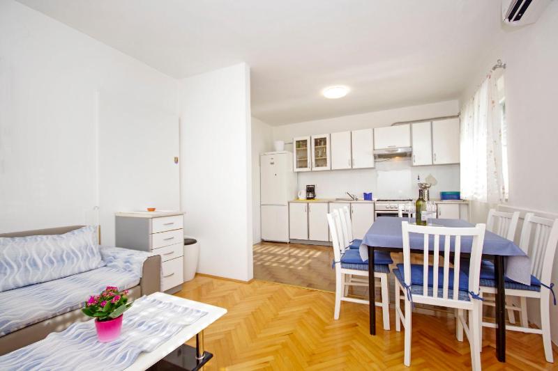 Apartment Danica - image 3