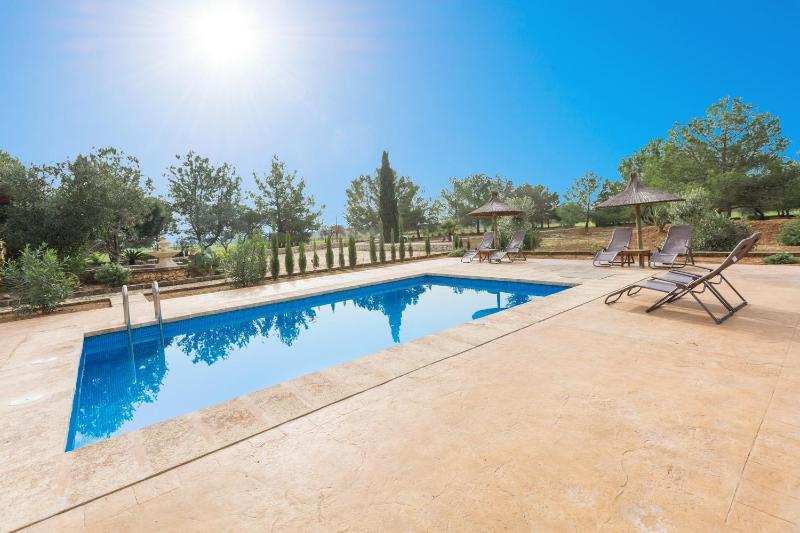 Three-Bedroom Villa image 3