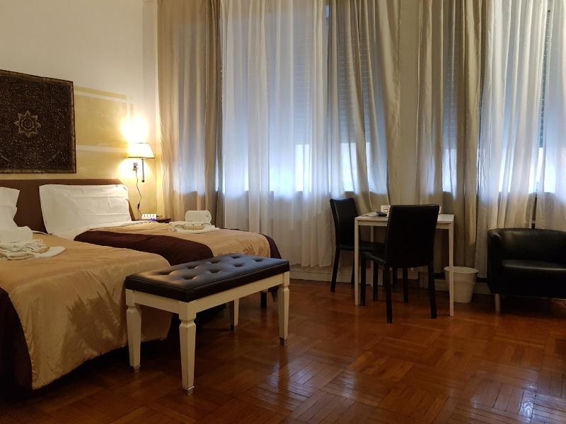 Double or Twin Room with Shared Bathroom image 4