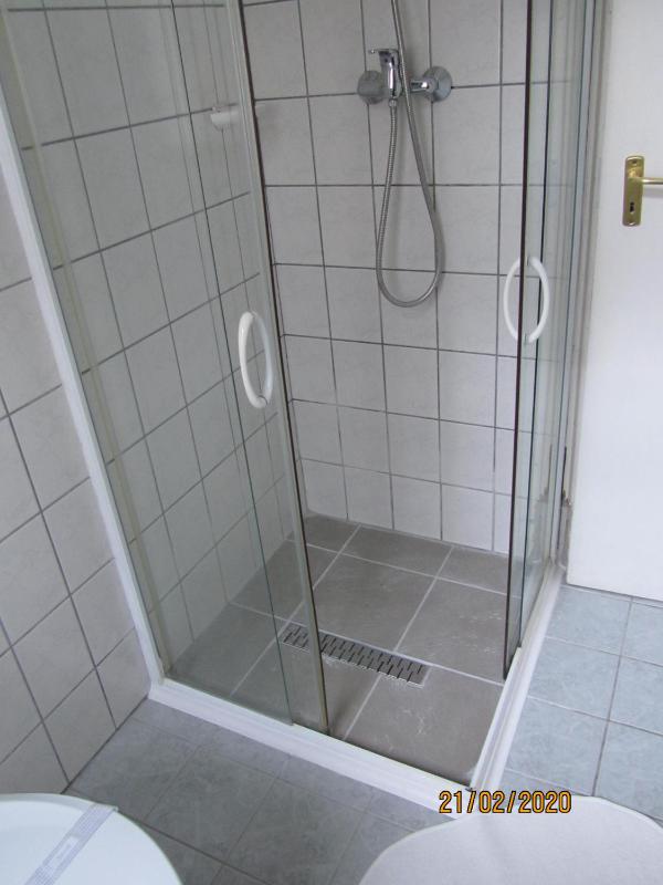 Small Double Room image 2