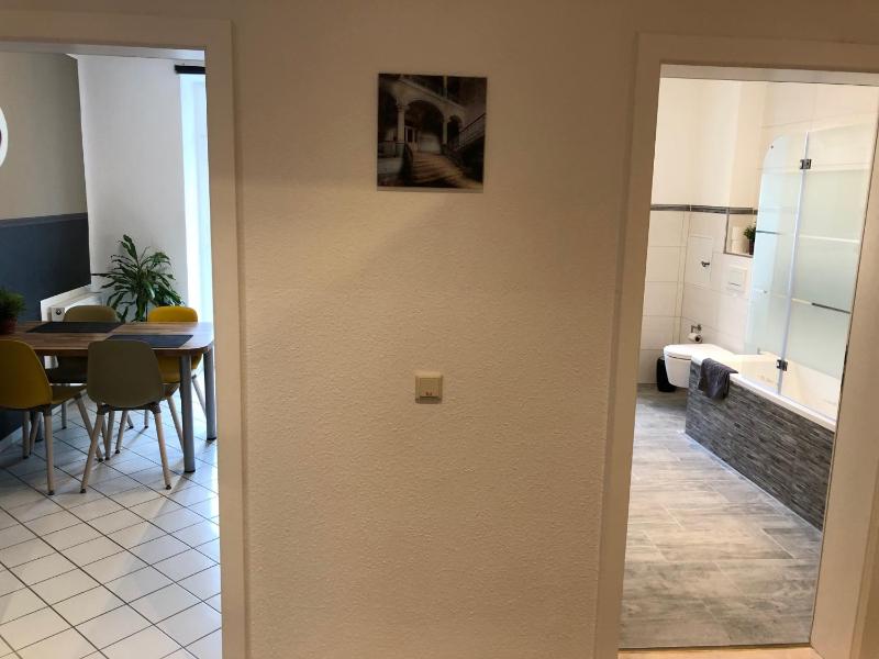 3-Room Karl-Heine - image 8