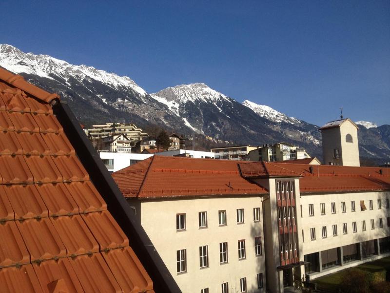 Riedz Apartments Innsbruck- Zentrales Apartmenthaus mit grüner Oase - image 12
