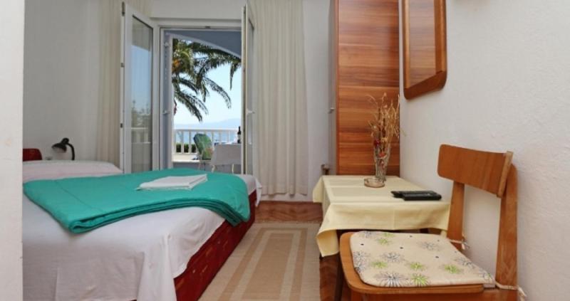 Double Room 3 image 3