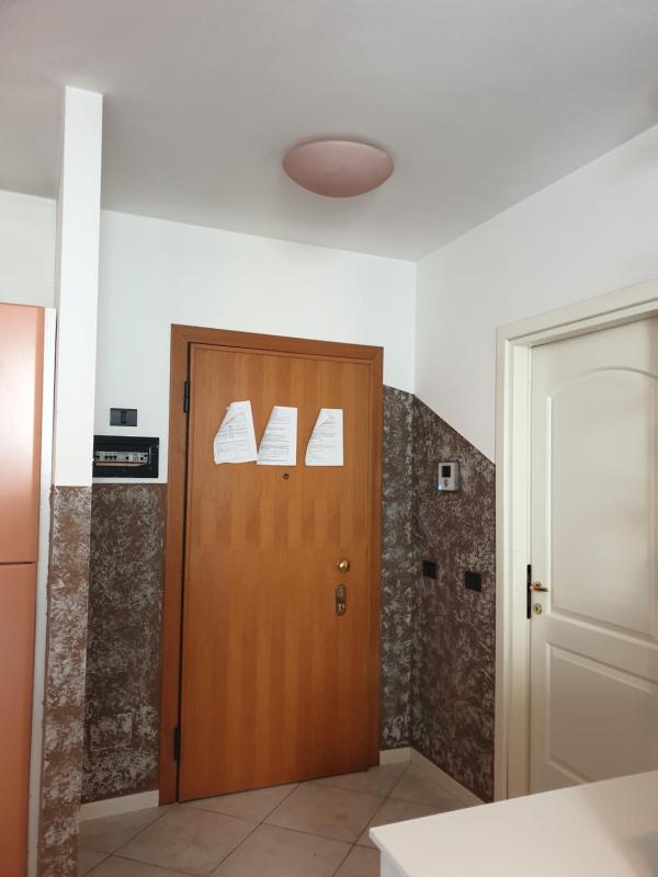 Deluxe One-Bedroom Apartment image 4