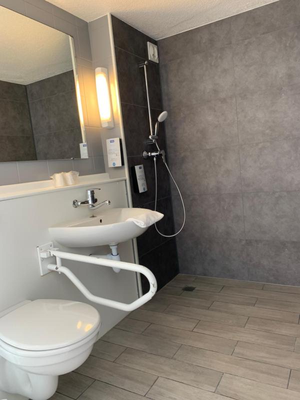 Double Room image 1