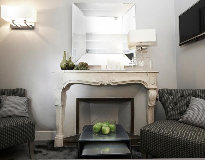 Suite image 3