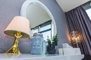 Room #294363555 image 3