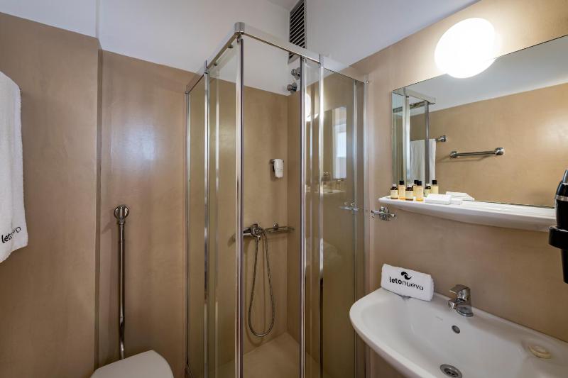 Triple Room image 1