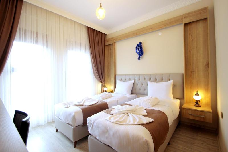 Deluxe Single Room image 1