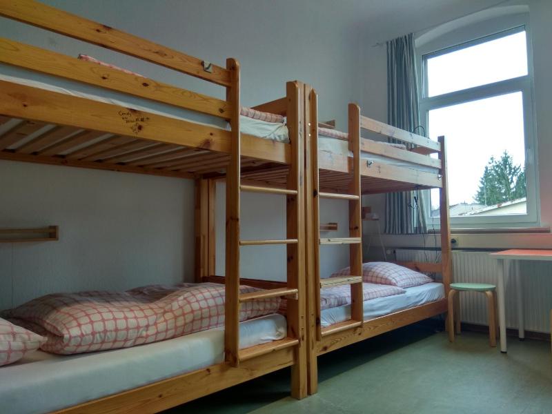 Bed in 8-Bed Mixed Dormitory Room image 1