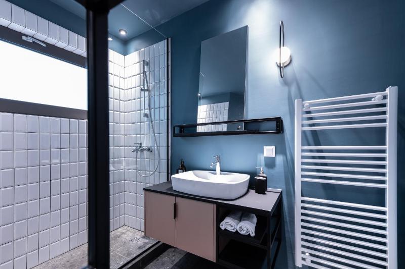 The H Experience Boutique Apartments Athens - free parking and fiber internet - image 15