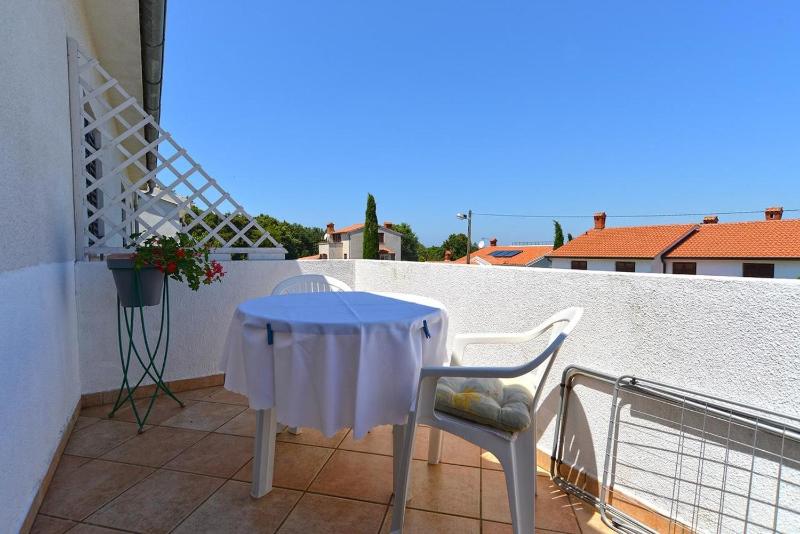 Apartment with Balcony image 3