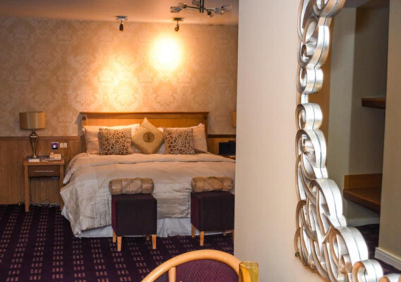 Standard Single Room image 4