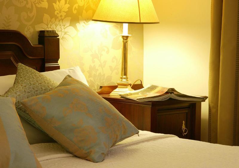 Standard Double Room image 3