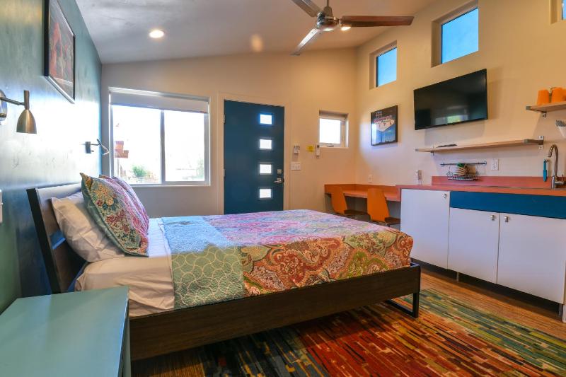 Suite image 2