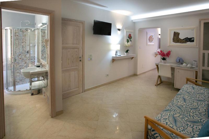 Residenza Donna Giovanna - image 37