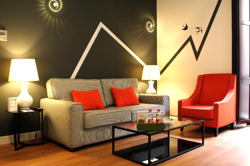 Ritual Sevilla Suites Centro - image 9