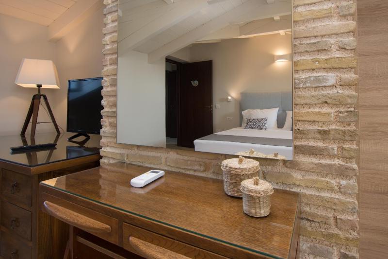 Two Bedroom Signature Attic Suite with Side Sea View image 3