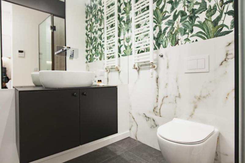 Standard Apartment image 2
