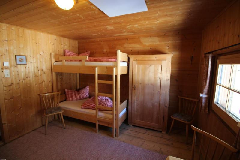 Five-Bedroom House image 4