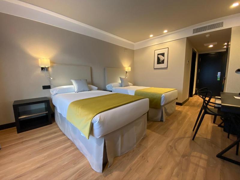 Superior Double or Twin Room image 3